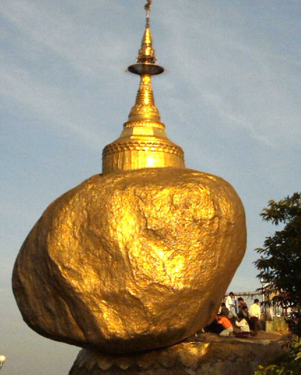 http://www.to.infn.it/~nelson/goldenrock.jpg